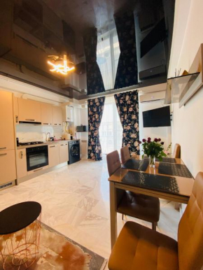 Maze Apartment